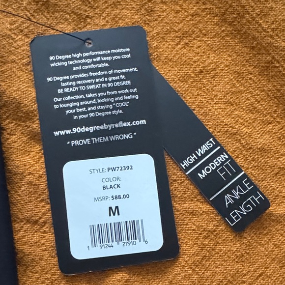 NWT - The Black Women's Athletic Moto style Leggings - Picture 2 of 3